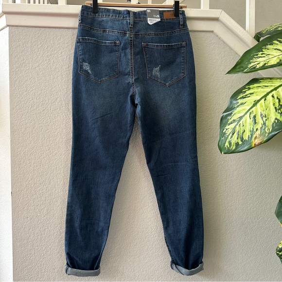 Tilly’s RSQ Manhattan High Rise Jeans - Picture 2 of 4